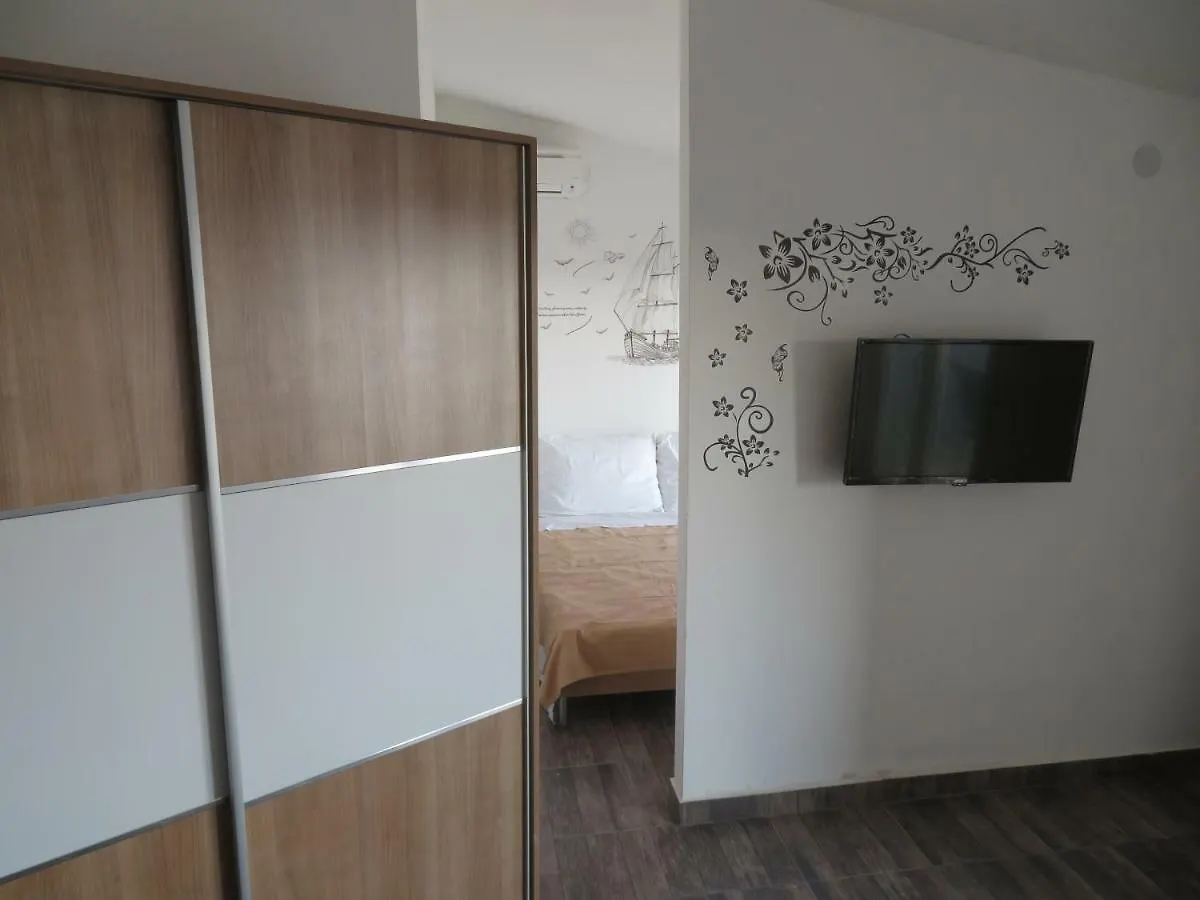 Vila Velvet Starigrad Paklenica 3*,  Croazia