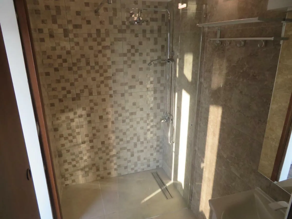 Vila Velvet ستاريغغاد باكلينتسا بيت ضيافة